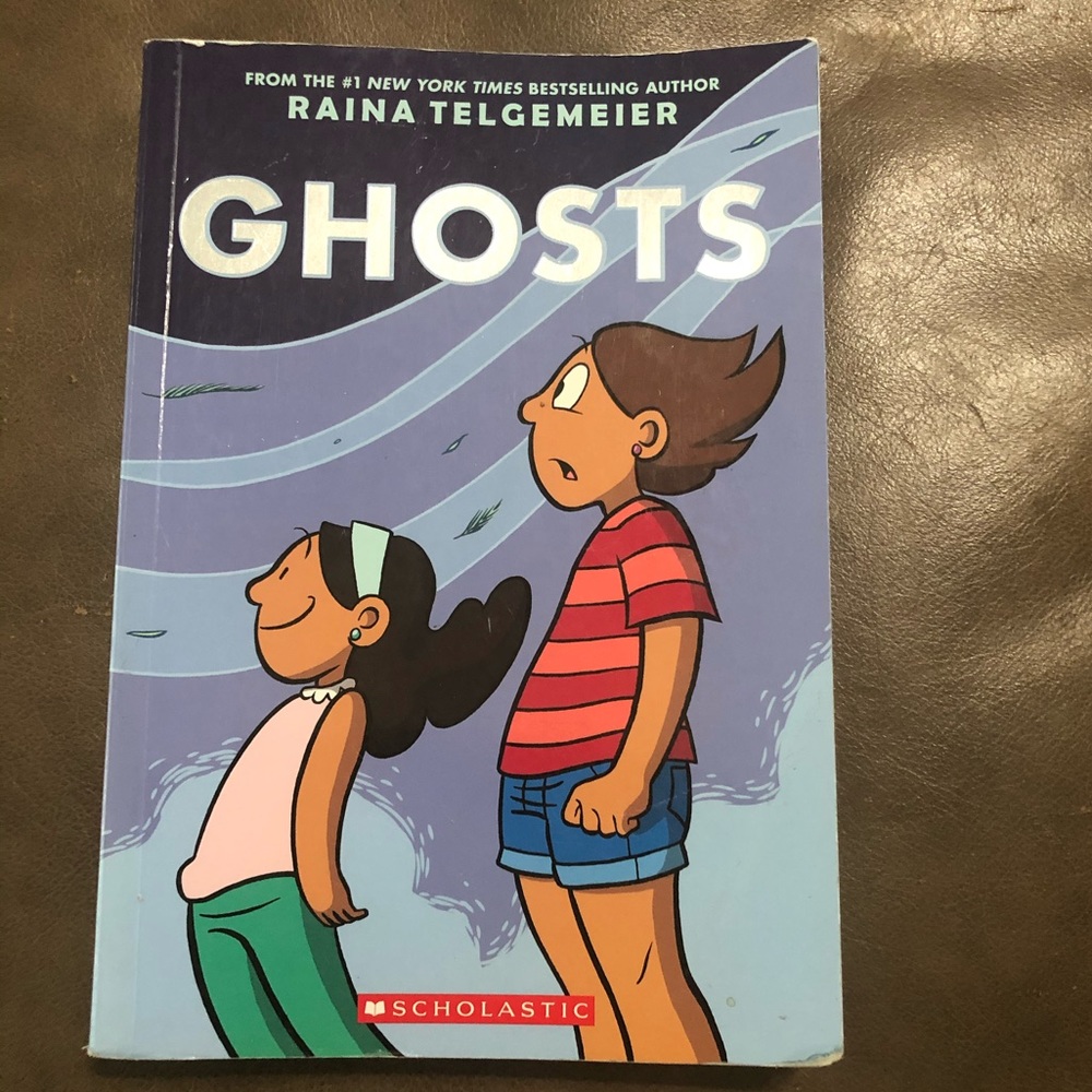Graphic Novel | Ghosts | Raina Telgemeier